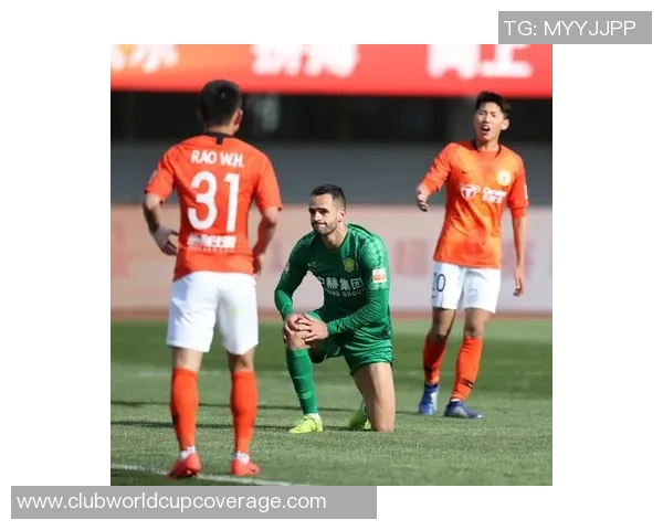 北京足球队包夹战术解析及其对比赛的影响与启示